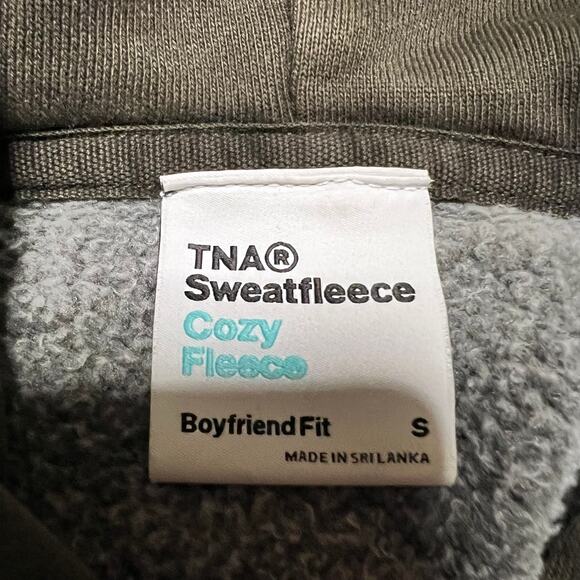 TNA Hoodie Womens Small Boyfriend Fit Sweatfleece Cozy Sweatshirt ** - Picture 7 of 8